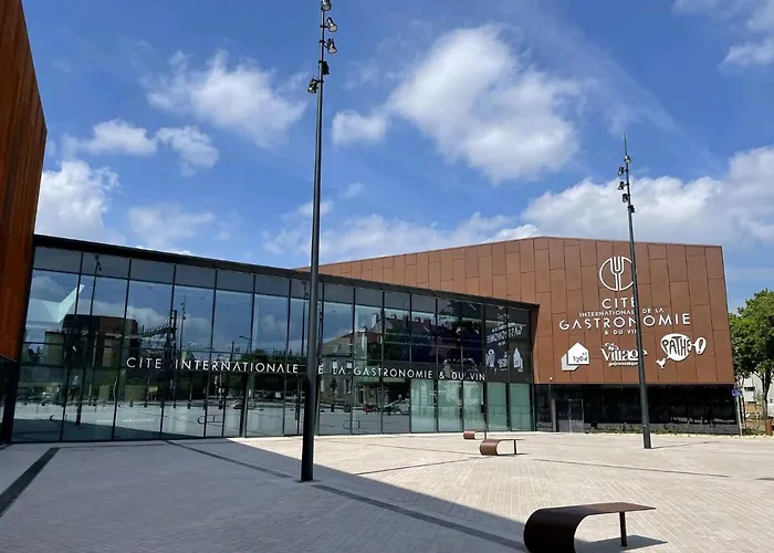 Cosyterroir 51m2 - Cité De La Gastronomie Et Du Vin - Arquebuse-gare - Commodités à 2 Pas